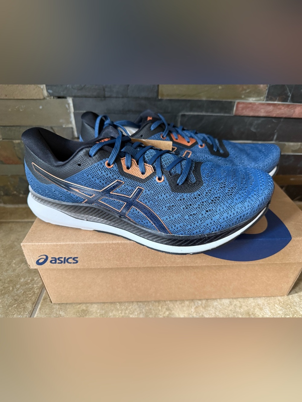 ASICS Ezeride Men's Size 10 Grand Shark Pure Bronze 1011B788-400 FAST SHIPPING